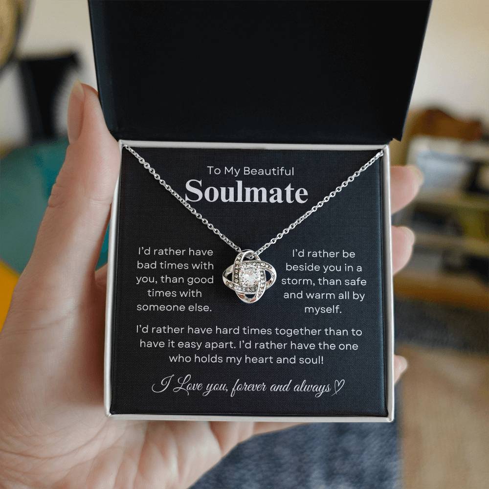 Beautiful Soulmate | Loveknot Necklace